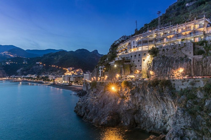 Imagen general del Apartamentos Residence Due Torri. Foto 3