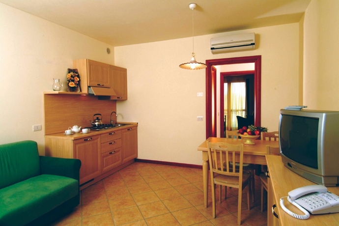 Imagen general del Apartamentos Residence Eden, Peschiera del Garda. Foto 10