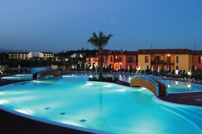 Imagen general del Apartamentos Residence Eden, Peschiera del Garda. Foto 15