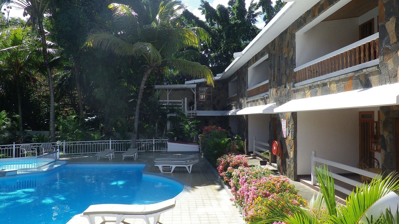 Imagen de la piscina del Apartamentos Residence Villas Mont Choisy. Foto 5