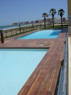 Imagen de la piscina del Apartamentos Residencial Dos Mares II. Foto 5