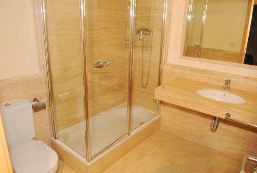 Imagen de la habitación del Apartamentos Residencial Marina De Port. Foto 8