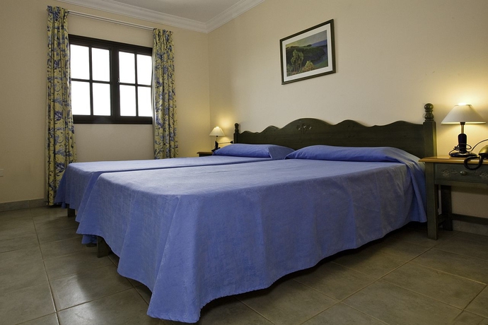 Imagen general del Apartamentos Residencial el Conde. Foto 2