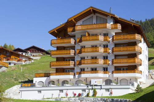 Imagen de los exteriores del Apartamentos Residenz Iris. Foto 3