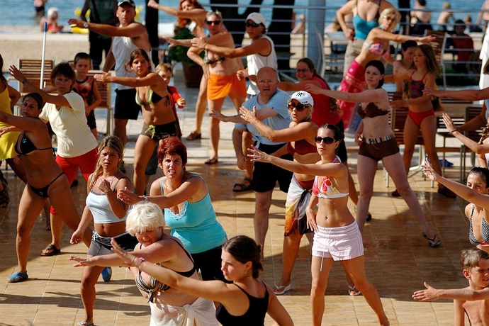 Imagen de los interiores del Apartamentos Resort Amarin Apartments. Foto 12