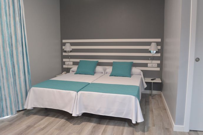 Imagen de la habitación del Apartamentos Rf Bambi - Adults Only. Foto 4