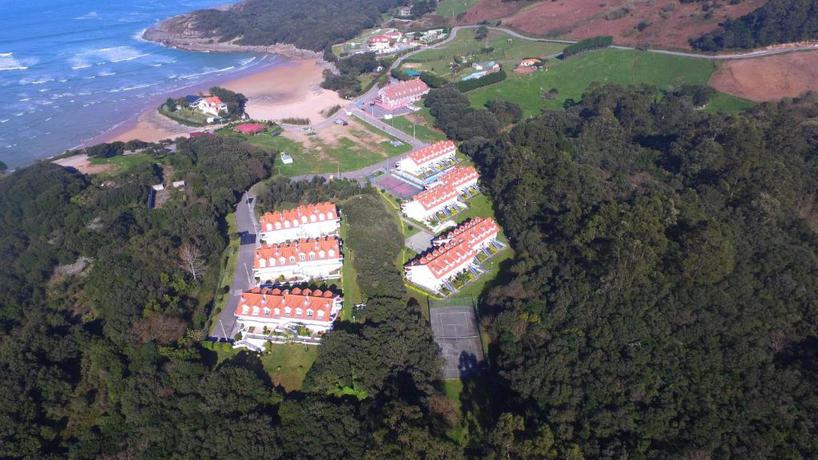 Imagen general del Apartamentos Ria de Ajo. Foto 6