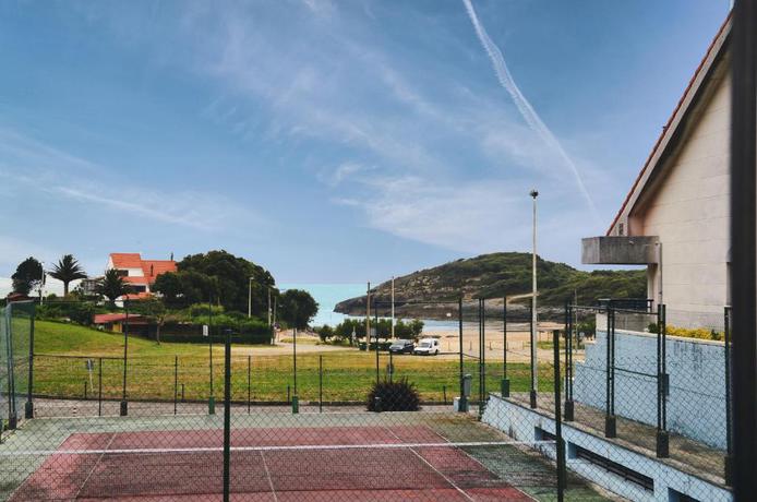 Imagen general del Apartamentos Ria de Ajo. Foto 13