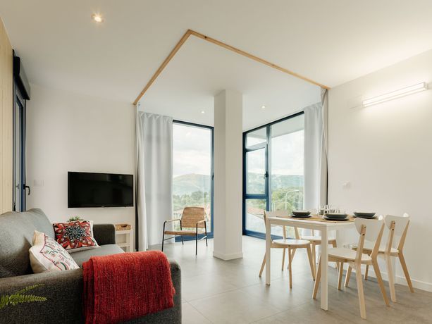 Imagen de la habitación del Apartamentos Ribeira Sacra, Parada de Sil. Foto 17