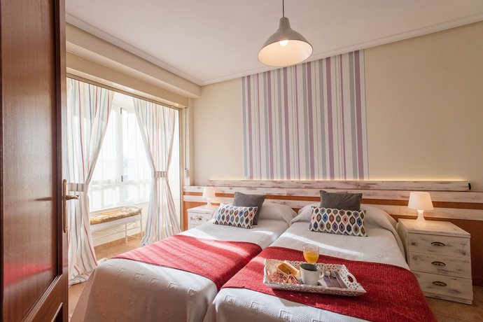 Imagen de la habitación del Apartamentos River Santander. Foto 5