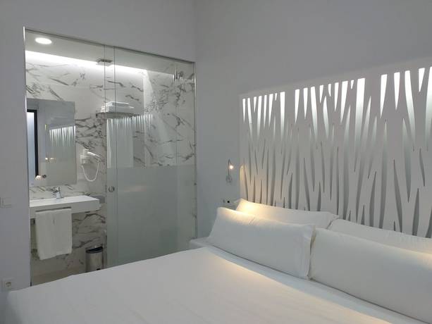 Imagen de la habitación del Apartamentos Rivero 8. Foto 6