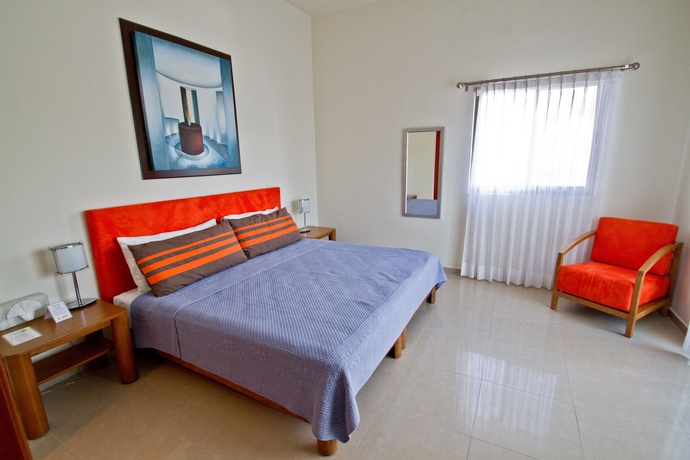 Imagen general del Apartamentos Riviera Maya Suites. Foto 4