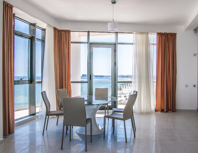 Imagen general del Apartamentos Riviera Residence, Constanta. Foto 12