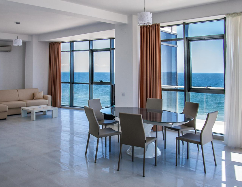 Imagen general del Apartamentos Riviera Residence, Constanta. Foto 16