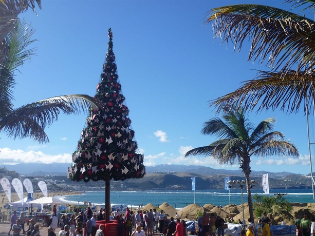 Imagen de los exteriores del Apartamentos Rk Luz Playa Suites. Foto 10