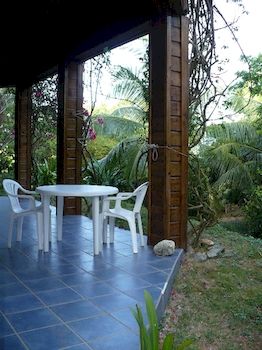Imagen de los exteriores del Apartamentos Roatan Bed and Breakfast. Foto 6