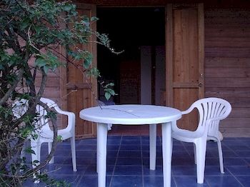 Imagen de los exteriores del Apartamentos Roatan Bed and Breakfast. Foto 7