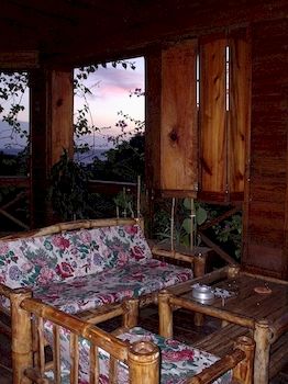 Imagen de los interiores del Apartamentos Roatan Bed and Breakfast. Foto 14