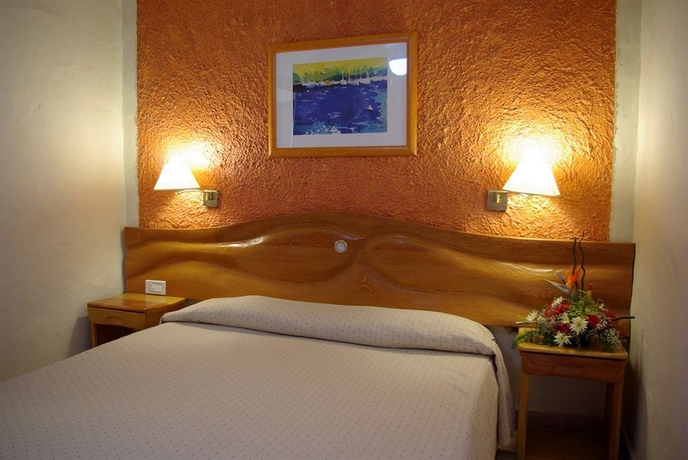 Imagen de la habitación del Apartamentos Rocamar Beach. Foto 5