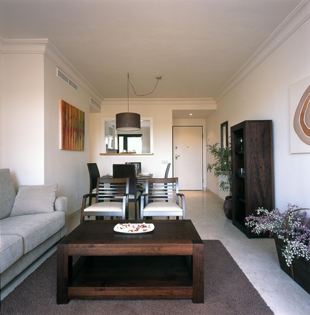 Imagen de los interiores del Apartamentos Roda Golf y Beach Resort. Foto 5