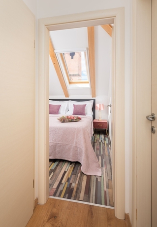 Imagen de la habitación del Apartamentos Romantic apartment in the attic. Foto 6