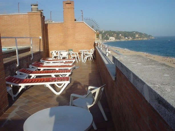 Imagen general del Apartamentos Rosanna, Lloret de Mar. Foto 3