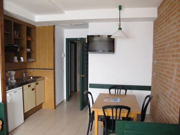 Imagen general del Apartamentos Rosanna, Lloret de Mar. Foto 5