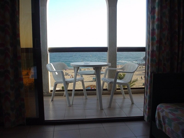 Imagen general del Apartamentos Rosanna, Lloret de Mar. Foto 7