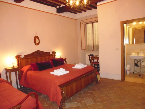 Imagen de la habitación del Apartamentos Rossellino. Foto 15