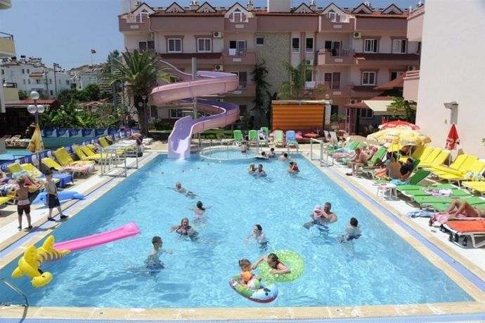 Imagen general del Apartamentos Rosy Apart. Foto 4