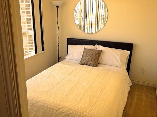 Imagen de la habitación del Apartamentos Royal Stays Furnished Apartments - Square One. Foto 3