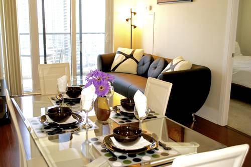 Imagen de la habitación del Apartamentos Royal Stays Furnished Apartments - Square One. Foto 11