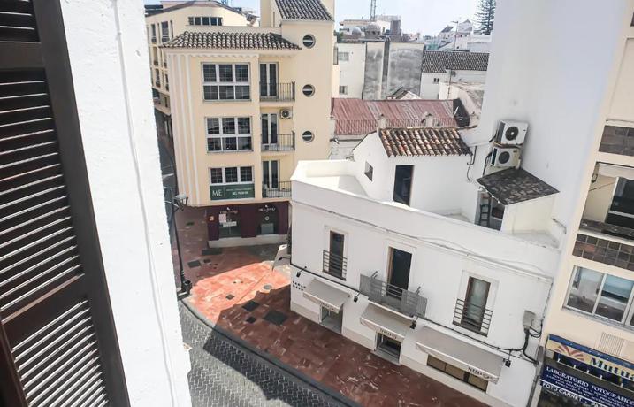 Imagen de los exteriores del Apartamentos Royal Suites Estepona by Croma. Foto 18