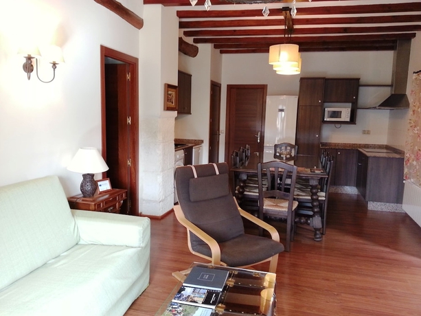 Imagen de los interiores del Apartamentos Rurales L'alquería Del Pilar. Foto 19