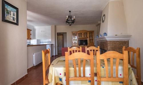 Imagen de la habitación del Apartamentos Rurales Las Chimeneas. Foto 7