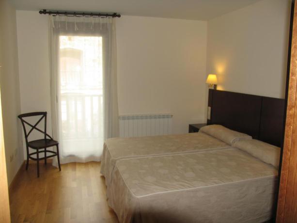 Imagen de la habitación del Apartamentos Russell. Foto 4