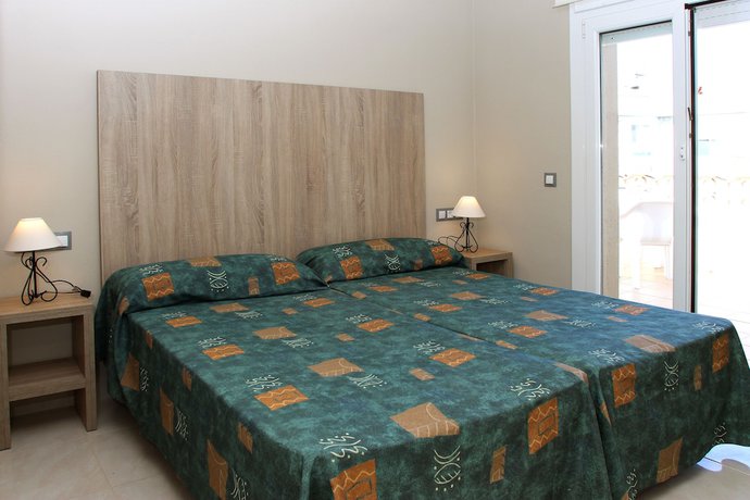 Imagen de la habitación del Apartamentos Rv Hotels Provenzal. Foto 8