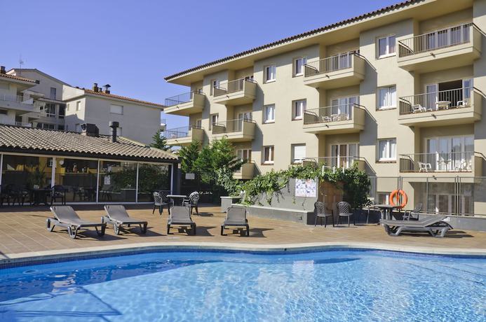 Imagen general del Apartamentos Rv Hotels Tropic. Foto 4