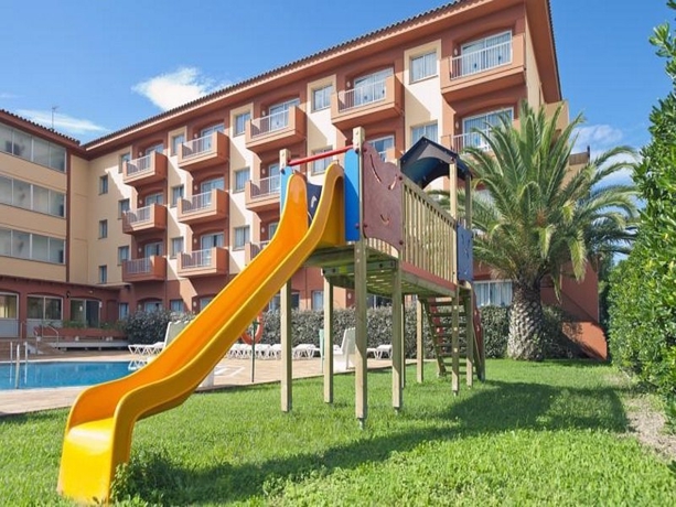 Imagen general del Apartamentos Rvapartaments Estartit Confort. Foto 3