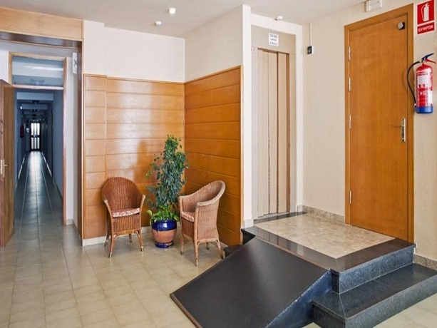 Imagen general del Apartamentos Rvapartaments Estartit Confort. Foto 5