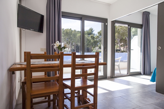 Imagen de la habitación del Apartamentos Rvapartaments Treumal Park. Foto 12