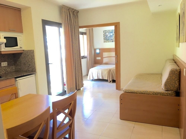 Imagen de la habitación del Apartamentos SELVAPARK. Foto 5