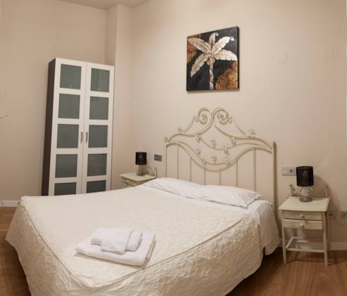 Imagen de la habitación del Apartamentos SEVITUR Seville Comfort. Foto 7