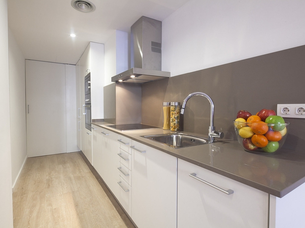 Imagen de la habitación del Apartamentos SLEEP Eixample by STAY. Foto 5