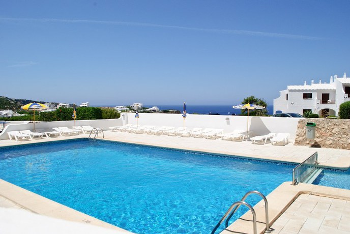 Imagen de la piscina del Apartamentos Sa Cala. Foto 8