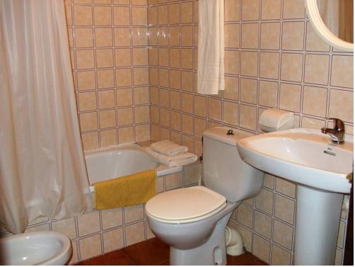 Imagen de la habitación del Apartamentos Sa Cala. Foto 5