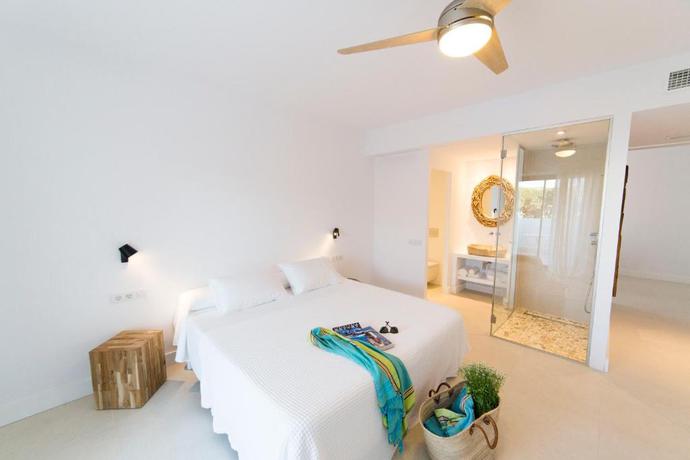 Imagen de la habitación del Apartamentos Sa Cala Suites. Foto 7