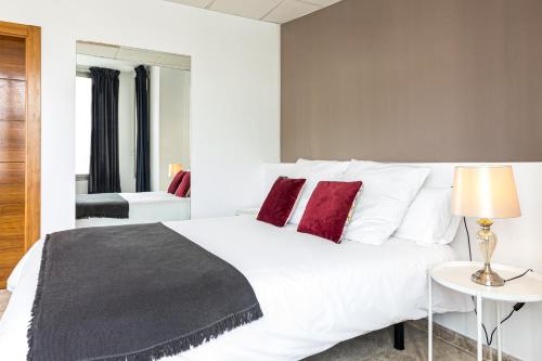 Imagen de la habitación del Apartamentos S&aacute;enz Suites Gallery by Bossh!. Foto 12