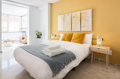 Imagen general del Apartamentos S&aacute;enz Suites Gallery by Bossh!. Foto 3