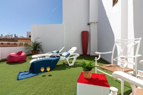 Imagen general del Apartamentos S&aacute;enz Suites Gallery by Bossh!. Foto 7